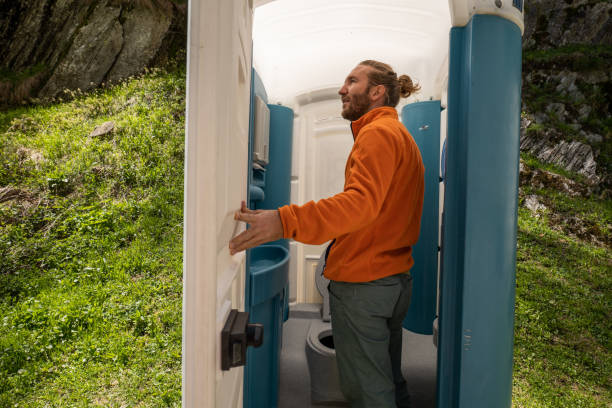 Best Porta potty delivery and setup  in Crystal City, TX